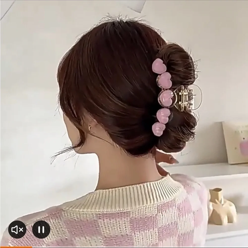 pink love heart acrylic hair clip